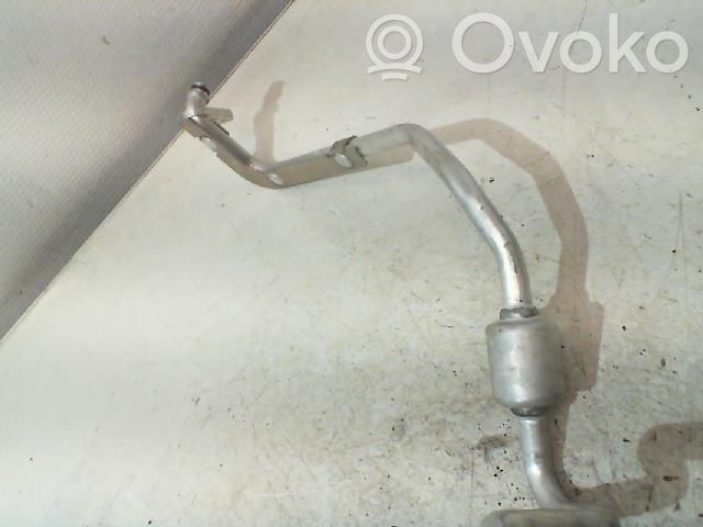 Volkswagen Polo VI Tuyau de climatisation 