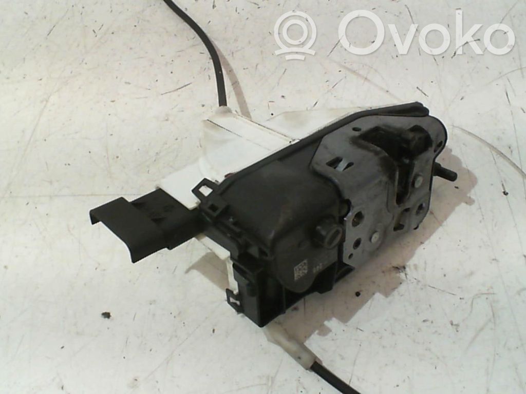 Citroen C3 Front door lock 