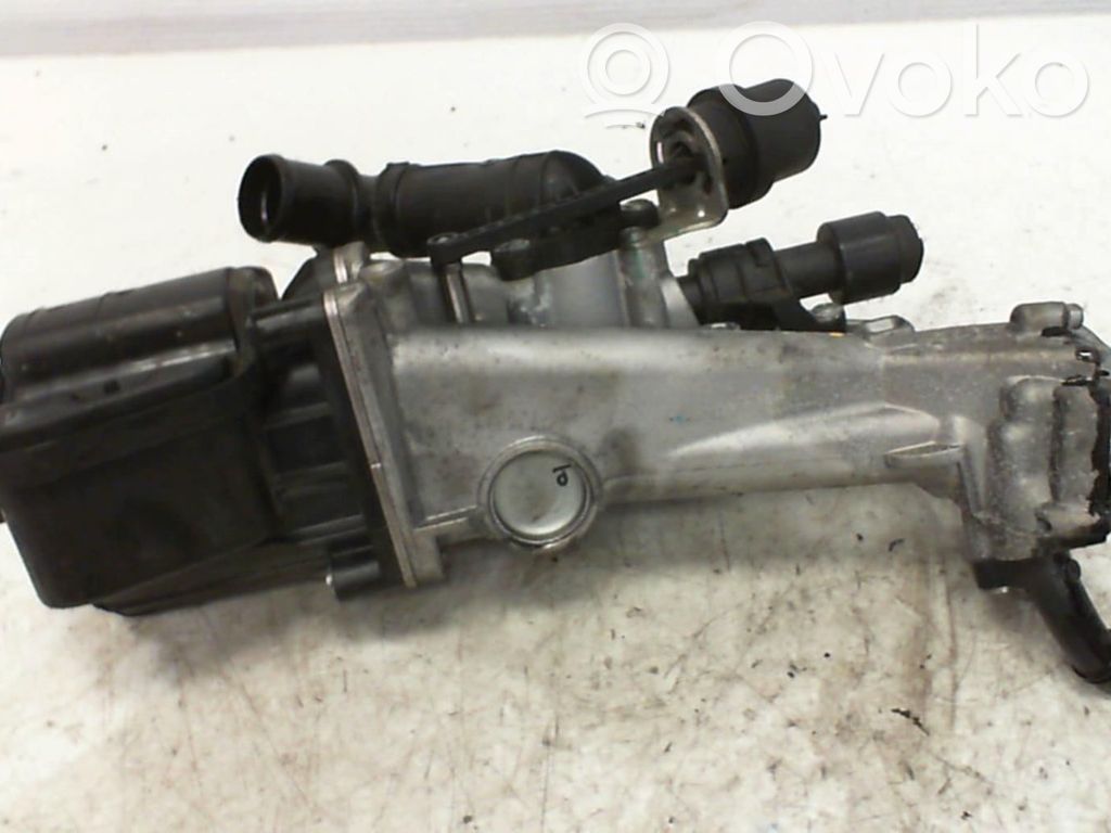 Opel Insignia A Termostatas/ termostato korpusas 