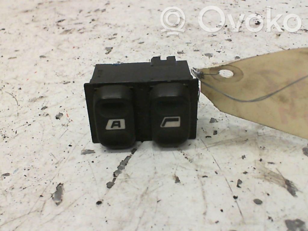 Peugeot 406 Electric window control switch 