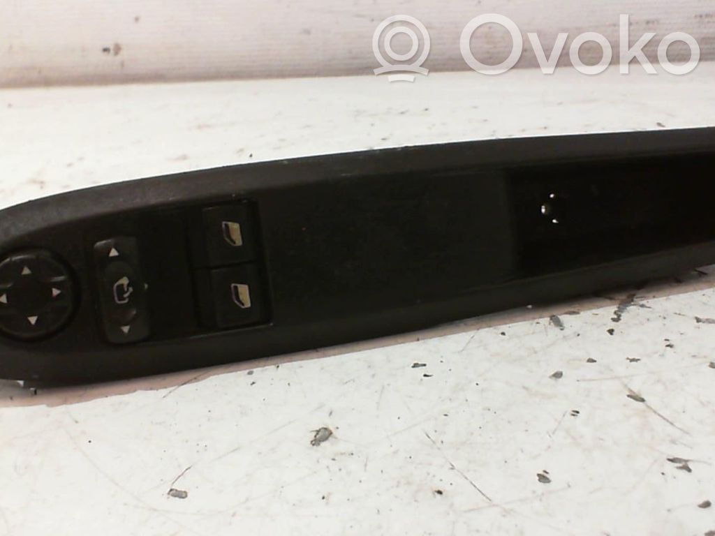 Citroen DS4 Electric window control switch 