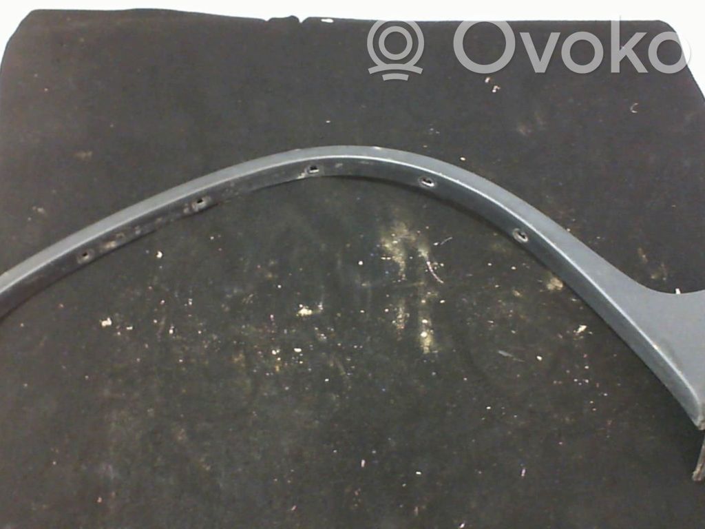 BMW X5 E53 Garniture pour voûte de roue avant 