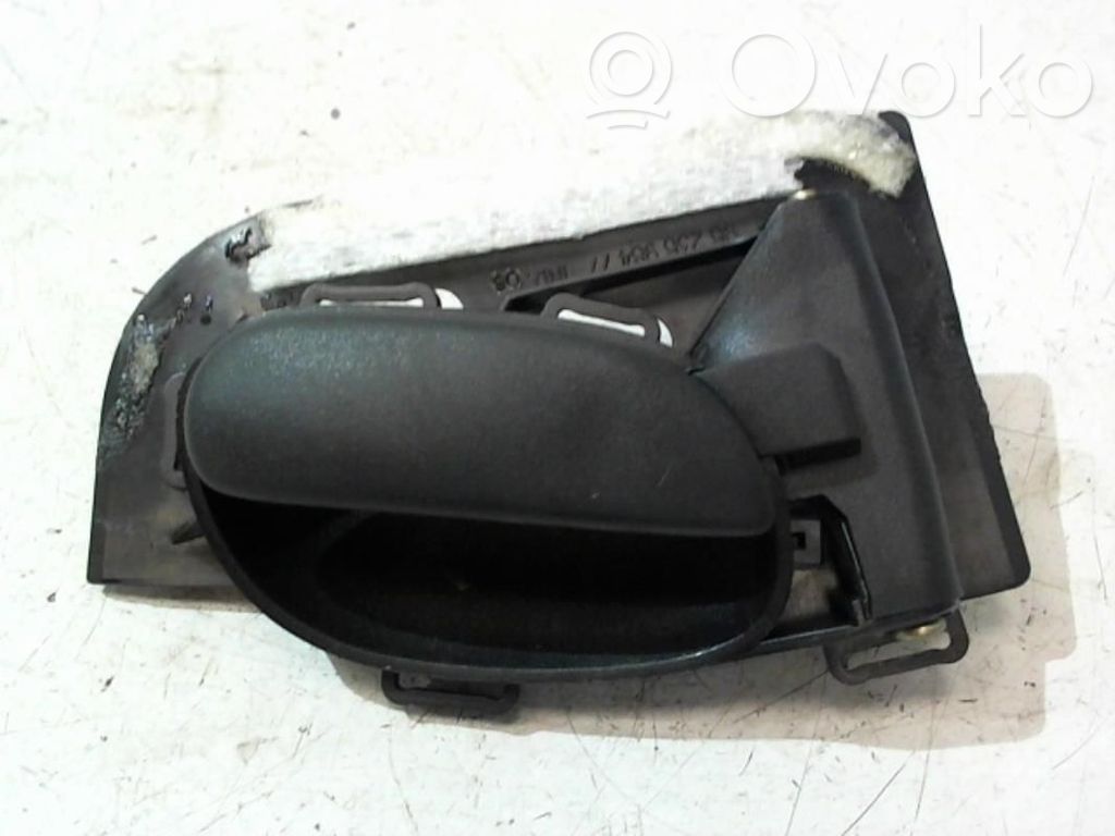 Peugeot 206 Manecilla interna puerta delantera 
