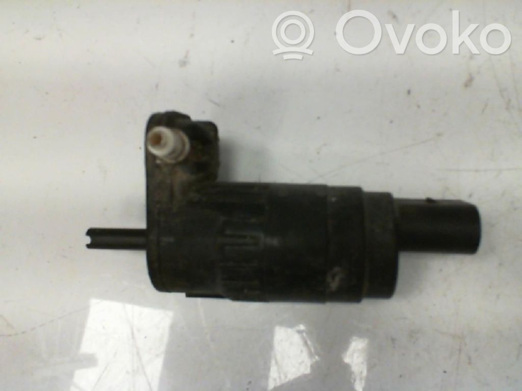 Volkswagen Golf VI Pompa spryskiwacza szyby przedniej / czołowej 