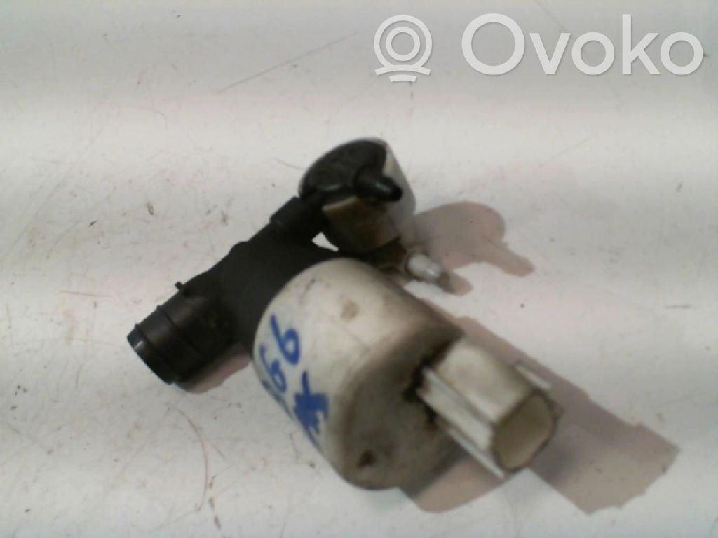 Ford C-MAX II Windscreen/windshield washer pump 