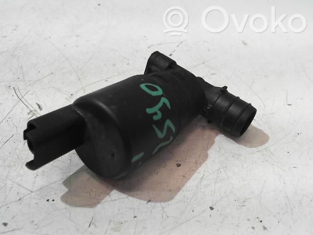 Windscreen/windshield washer pump   B000642880
