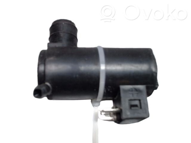 Peugeot 405 Windscreen/windshield washer pump 