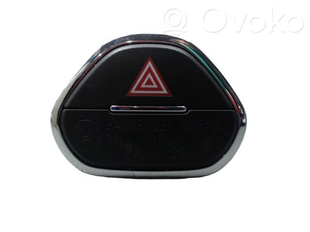 Opel Corsa E Comutator lumini pericol 