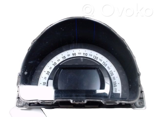 Renault Twingo III Speedometer (instrument cluster) 