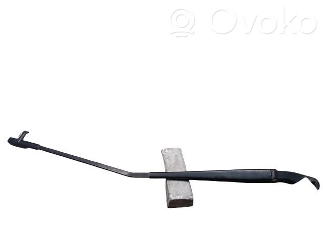 Mazda 3 I Front wiper blade arm 