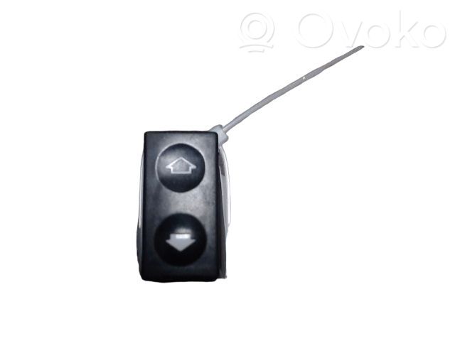Electric window control switch   61318368941,61318368941,8368941