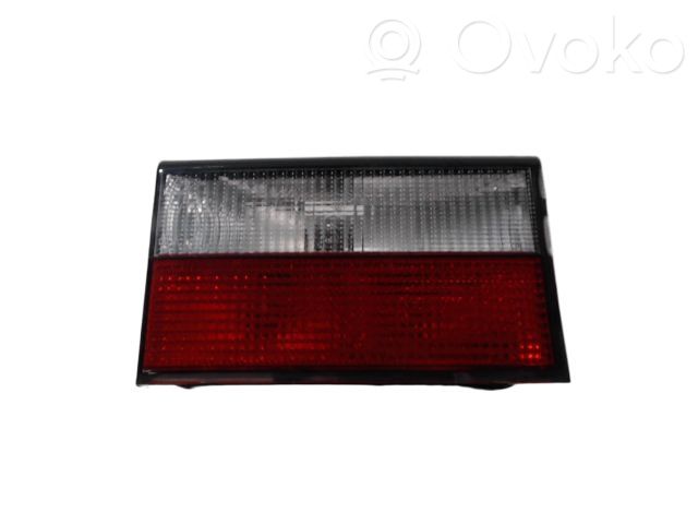 Citroen Xantia Lampă spate în capacul portbagajului 