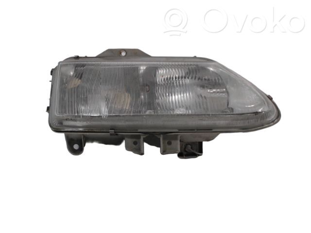Renault Espace III Lampa przednia 