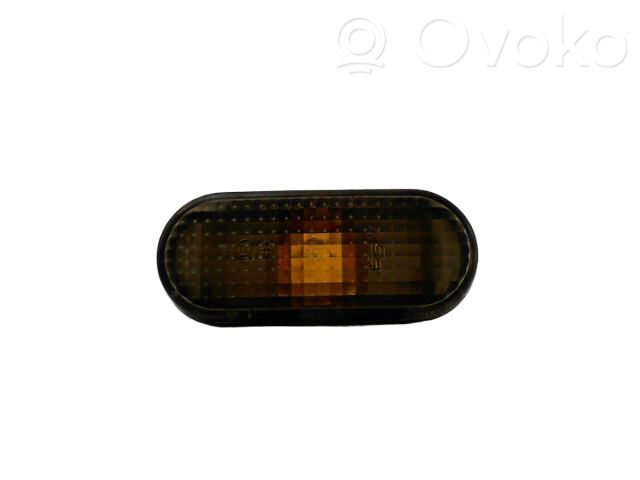 Volkswagen Polo III 6N 6N2 6NF Seitenblinker 