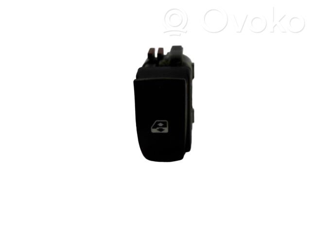 Electric window control switch   8200220507,28082,8200220507