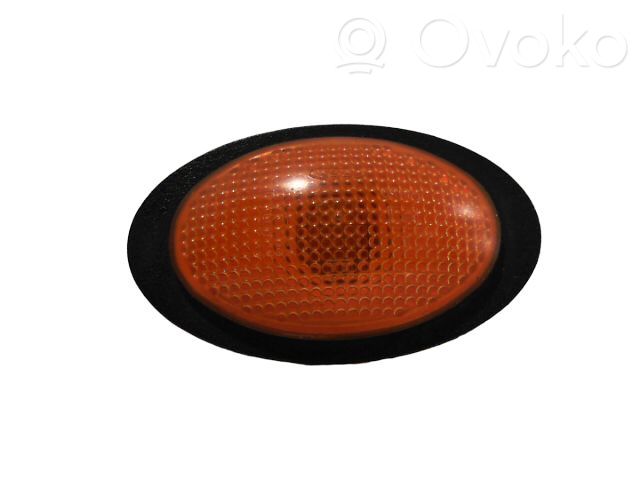 Ford Fiesta Front fender indicator light 
