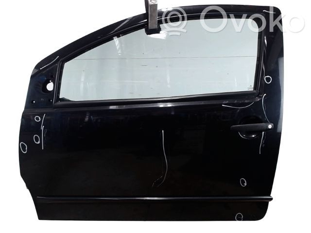Priekinės durys   9002T1,9002T1