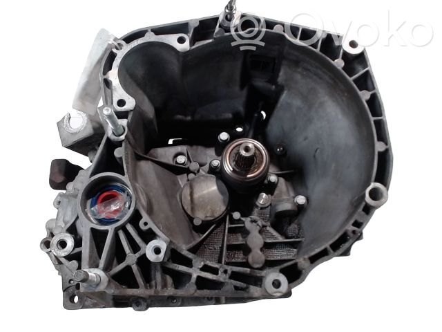 Alfa Romeo 147 Manualna 6-biegowa skrzynia biegów 