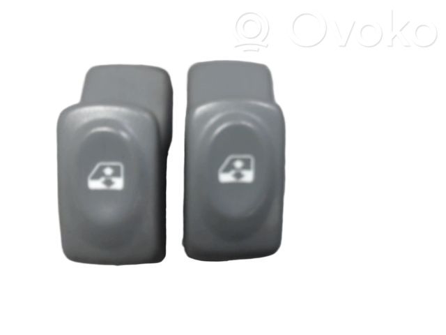Renault Twingo I Electric window control switch 