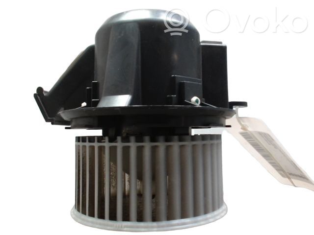 Renault Twingo III Ventilator aerotermă 