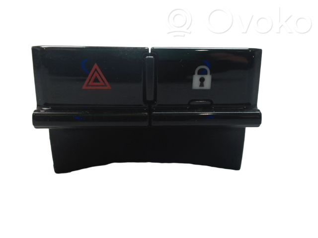 Fiat 500E Hazard light switch 