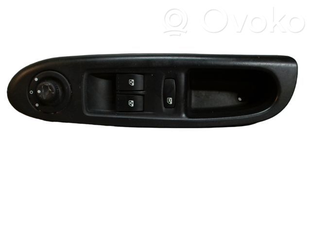 Renault Clio II Schalter el. Fensterheber 
