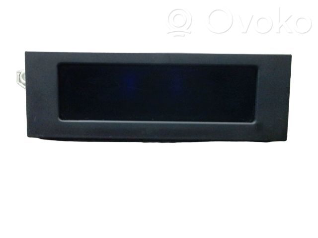 Peugeot 1007 Screen/display/small screen 