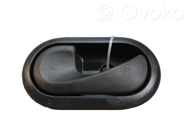 Manecilla interna puerta trasera   8200733848,125057,55830,8200606890,8200733848,DA2208622