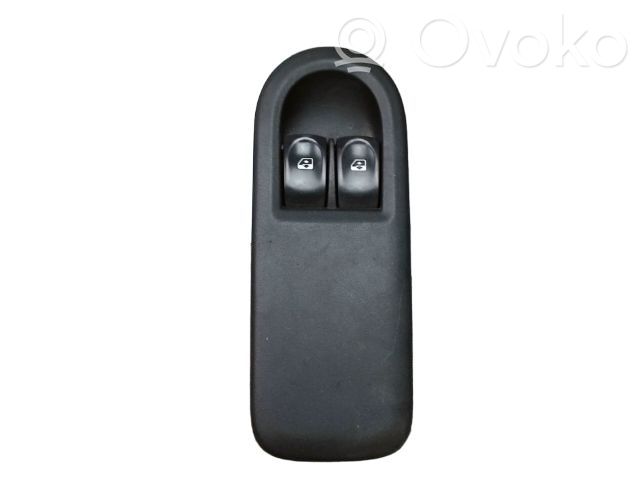 Renault Clio III Interruptor del elevalunas eléctrico 