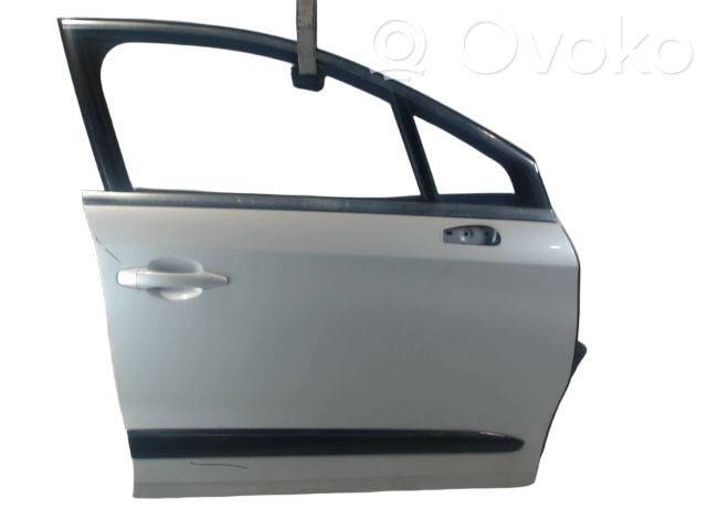 Priekinės durys   9004EA,9004EA