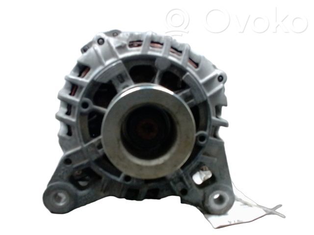 Renault Clio III Generator/alternator 