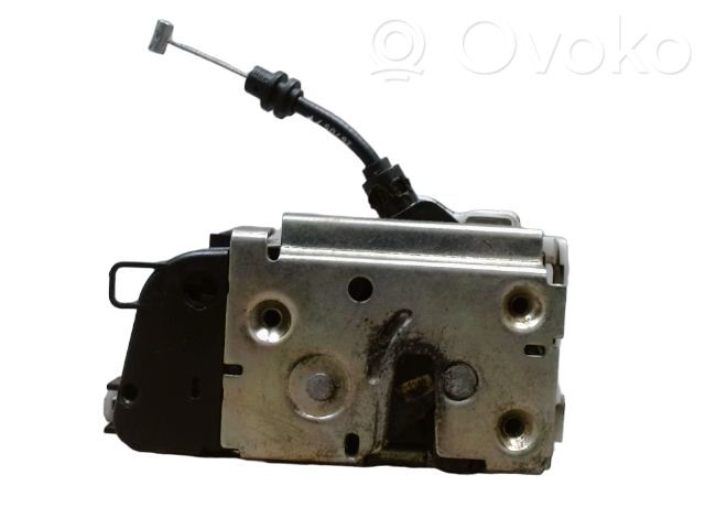Citroen C3 Takaoven lukko 