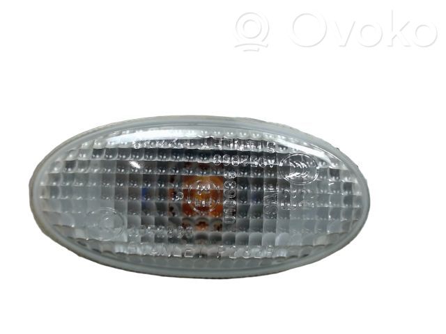Mazda 2 Front fender indicator light 