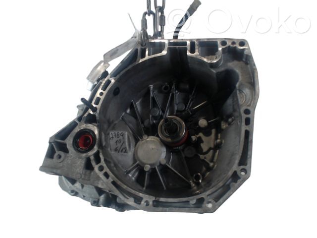 Renault Clio IV Caja de cambios manual de 6 velocidades 