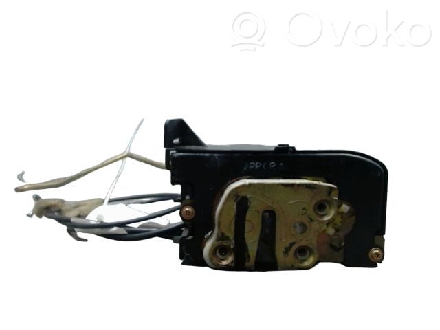 Mazda 2 Front door lock 