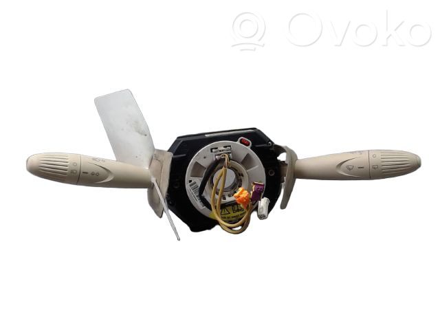 Fiat 500 Leva/interruttore dell’indicatore di direzione e tergicristallo 