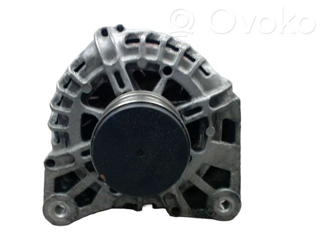 Renault Megane III Alternator 