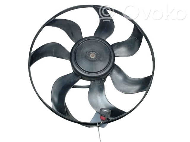 Mercedes-Benz A W176 Ventilator electric răcire radiator 