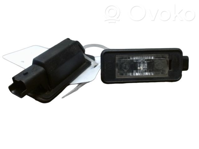 Éclairage de plaque d'immatriculation   6340G3,03824900,0975920,540203824900,6340G3,9682403680