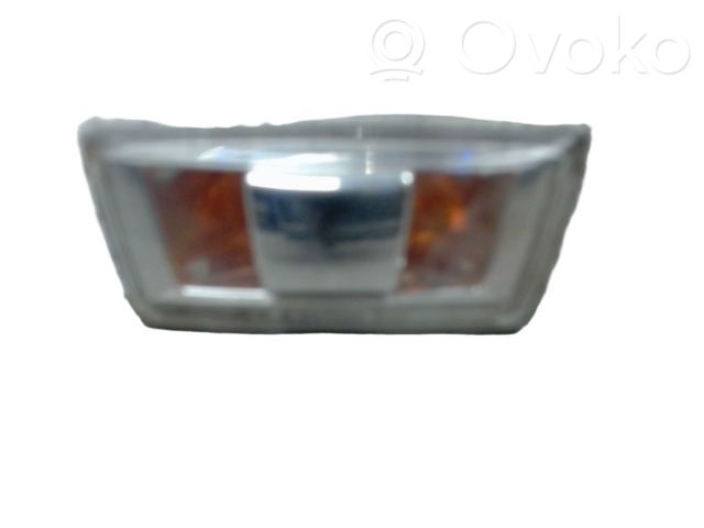 Opel Corsa D Semnalizator bară față 