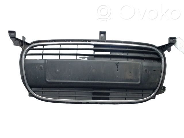 Kratka dolna zderzaka przedniego   7422A4,531120H060A,7422A4