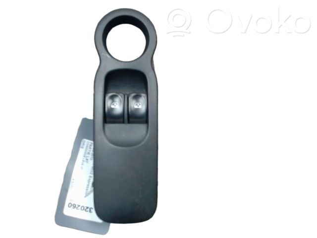 Renault Modus Electric window control switch 