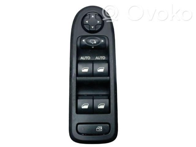 Electric window control switch   6490AZ,6490AZ,96652236XT