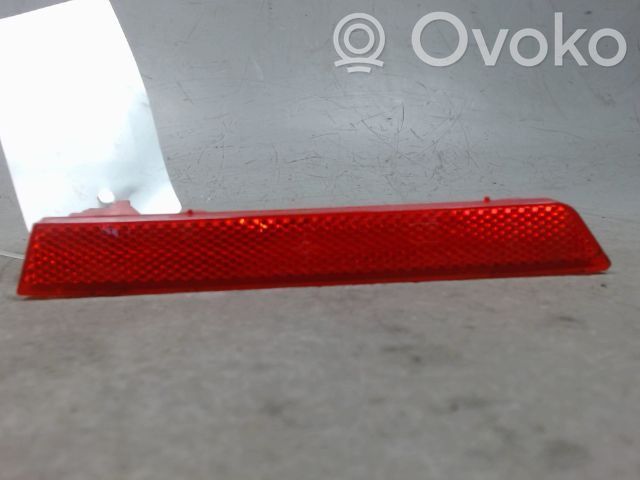 Peugeot 407 Reflector de faros/luces traseros 