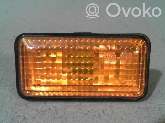 Volkswagen Golf III Seitenblinker 