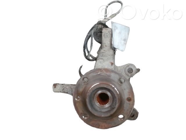 Nissan Micra Portfuzetă roată față 