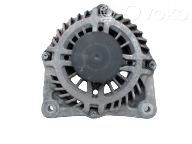 Nissan Qashqai Generatore/alternatore 