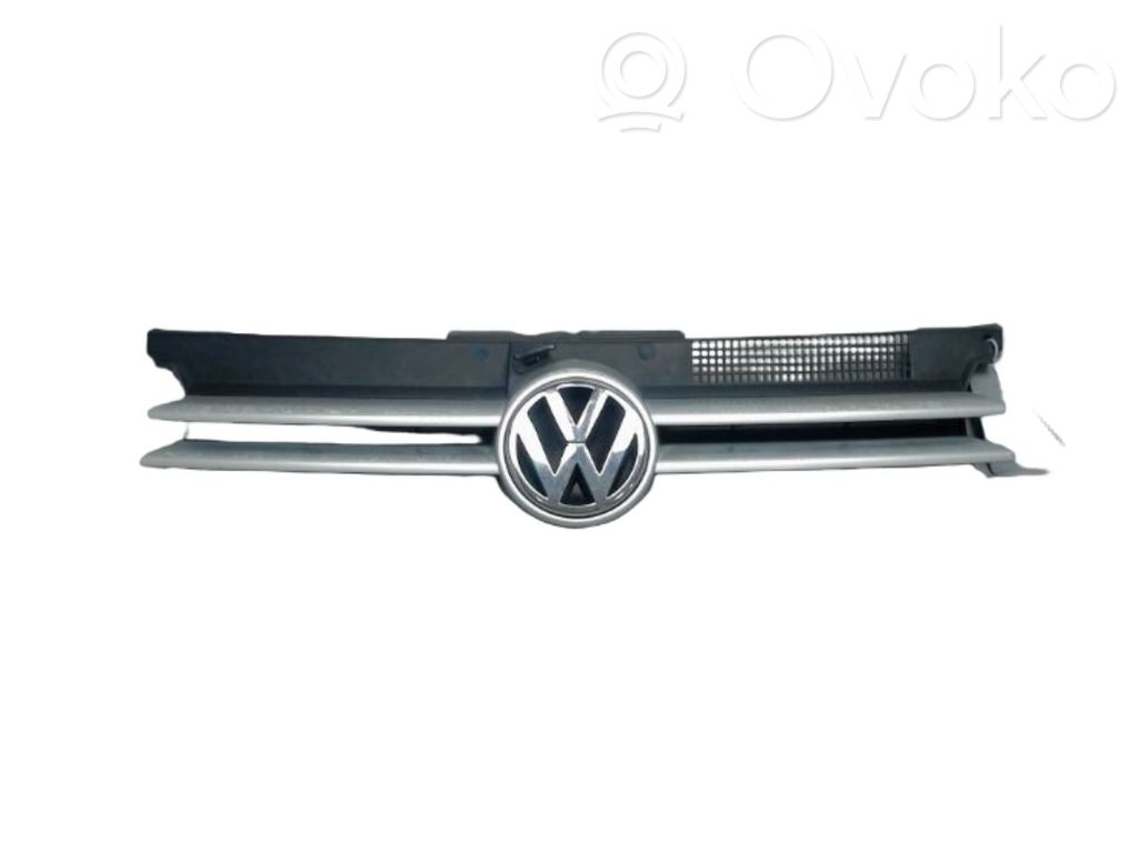 Volkswagen Golf IV Griglia superiore del radiatore paraurti anteriore