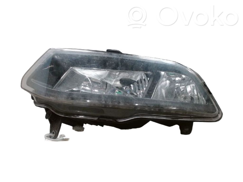 Volkswagen Polo V 6R Front fog light 