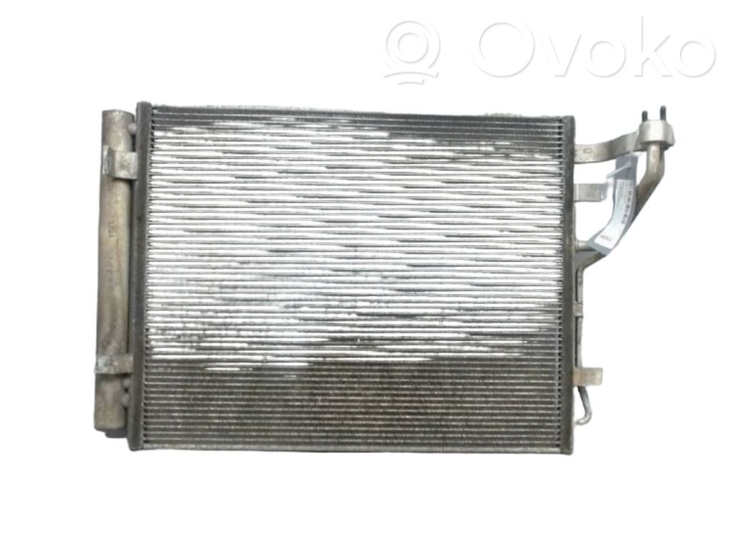 Hyundai i30 Radiator răcire A/C (condensor) 